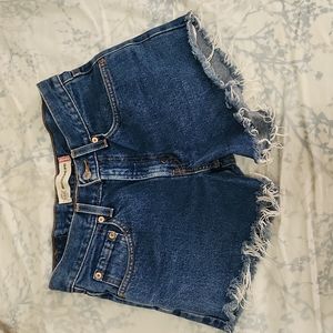 Levi's Short